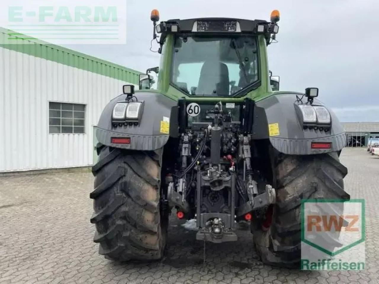 Fendt 828 vario - Farm tractor: picture 3 Fendt 828 vario - Farm tractor: picture 3