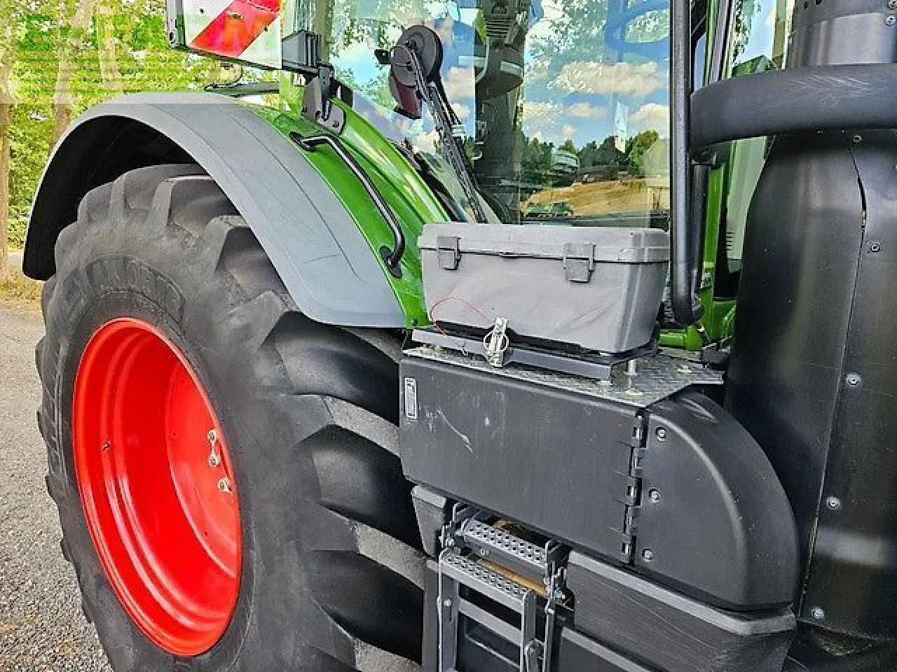 Farm tractor Fendt 933 gen6 profi plus 1900h ( 930 936 939 942 ): picture 17