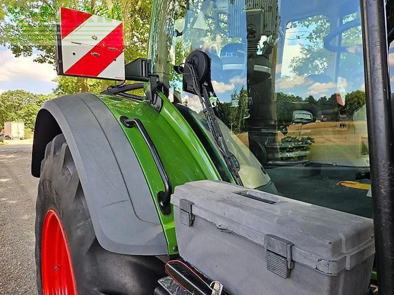 Farm tractor Fendt 933 gen6 profi plus 1900h ( 930 936 939 942 ): picture 28