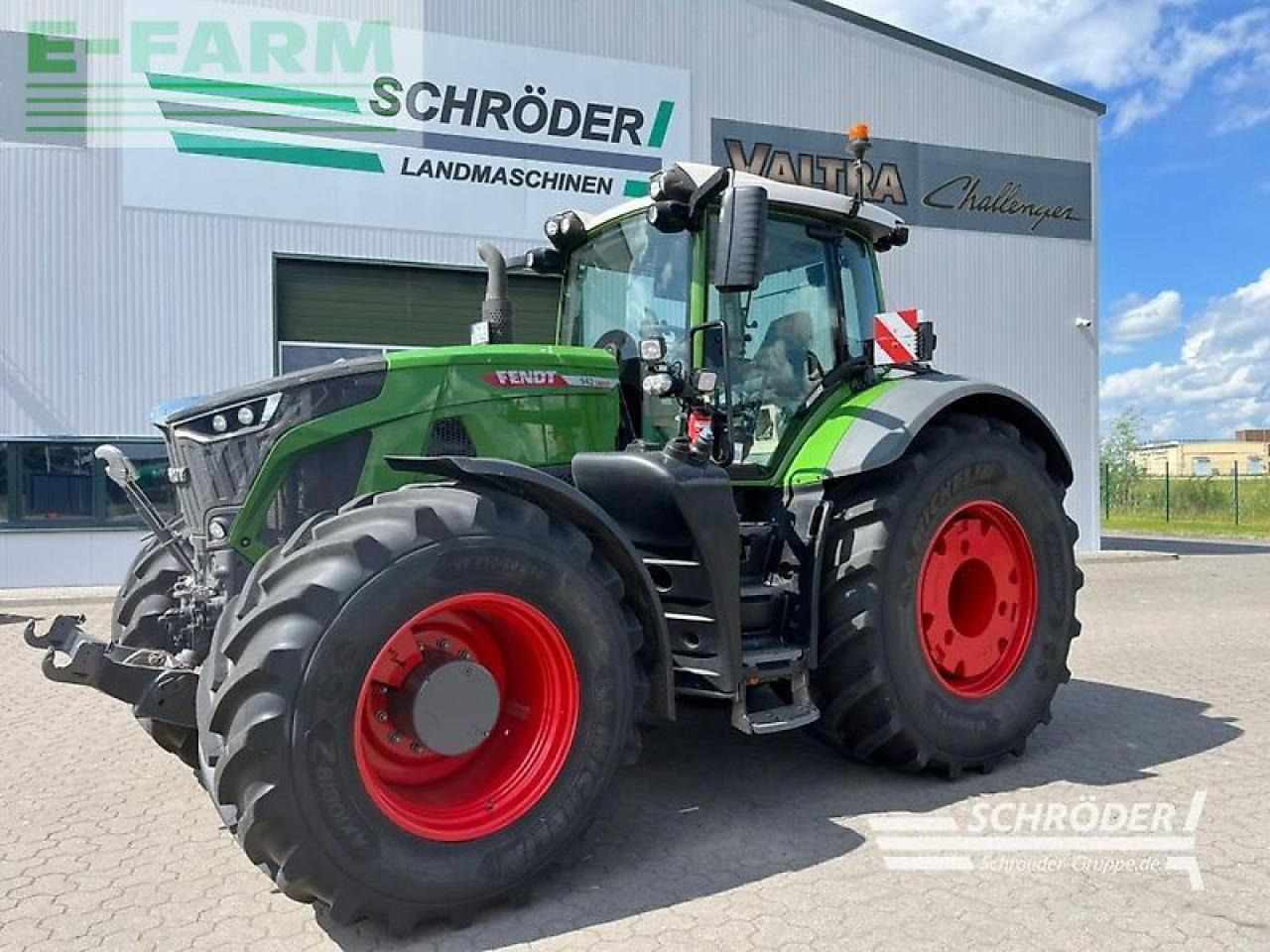 Fendt 942 vario gen7 profi plus - Farm tractor: picture 1 Fendt 942 vario gen7 profi plus - Farm tractor: picture 1