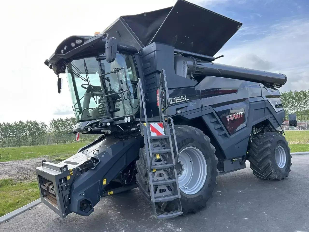 Fendt ideal 9 - Combine harvester: picture 1 Fendt ideal 9 - Combine harvester: picture 1
