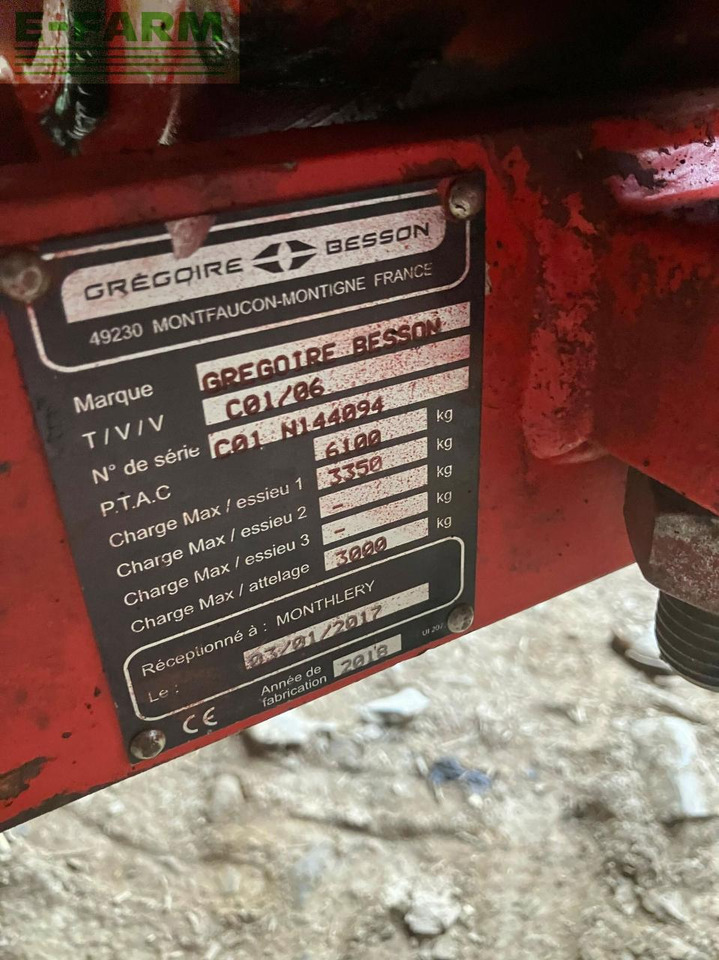 Gregoire Besson 8 corps - Plow: picture 4 Gregoire Besson 8 corps - Plow: picture 4