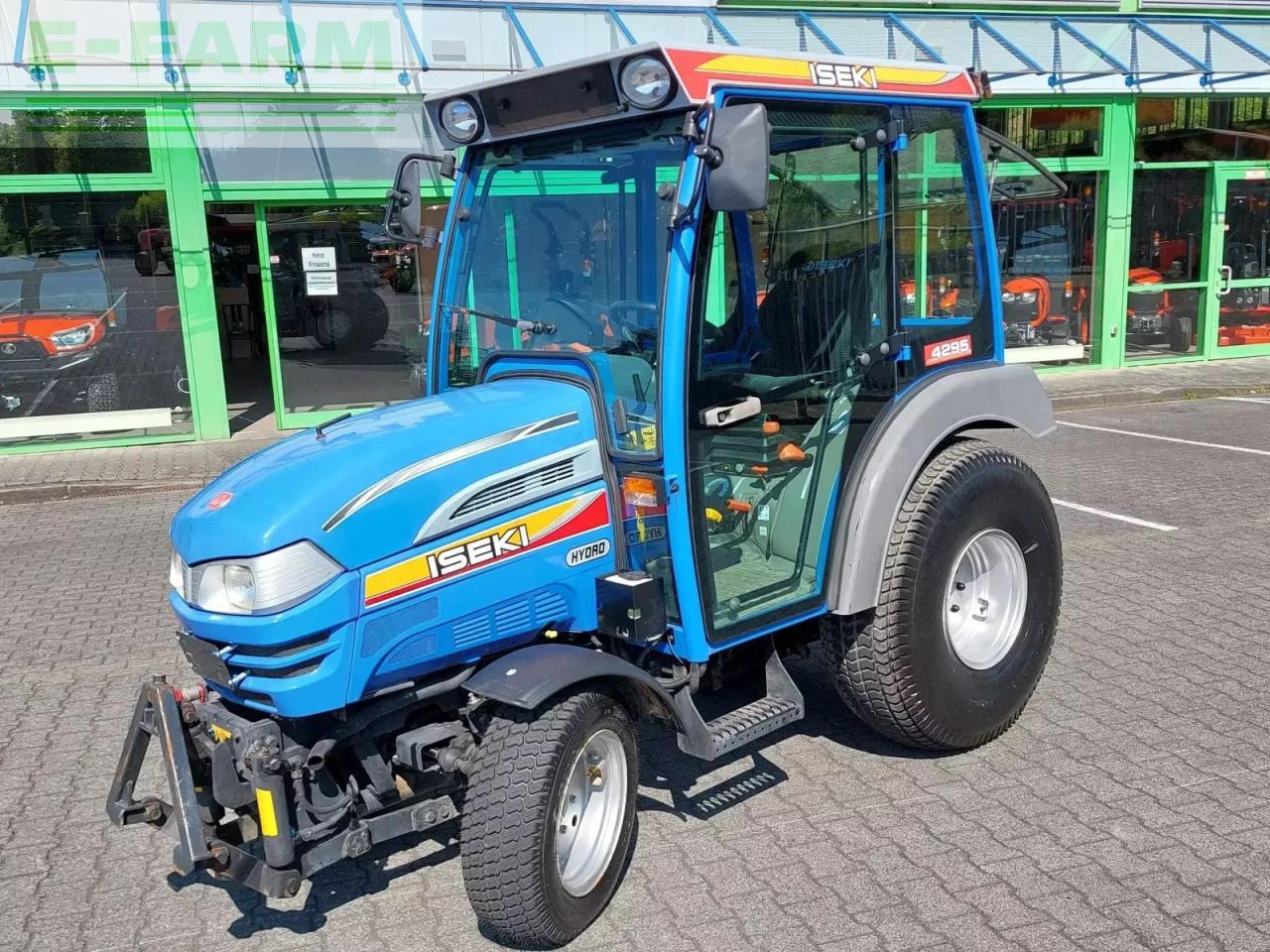 Iseki 4295 ahl - Farm tractor: picture 1 Iseki 4295 ahl - Farm tractor: picture 1