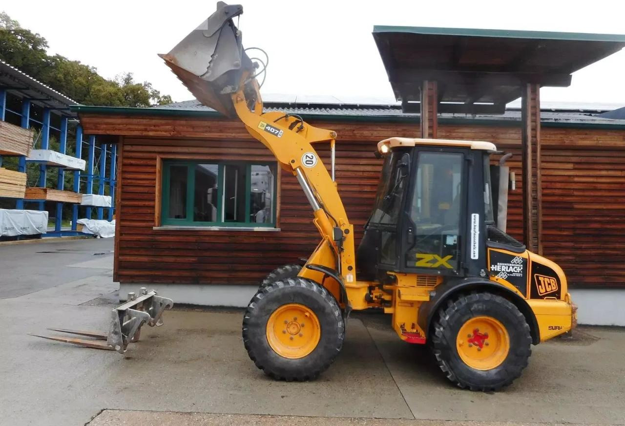 Mini excavator JCB 407 ( 5.400kg ) mit schaufel + gabel: picture 19 Mini excavator JCB 407 ( 5.400kg ) mit schaufel + gabel: picture 19