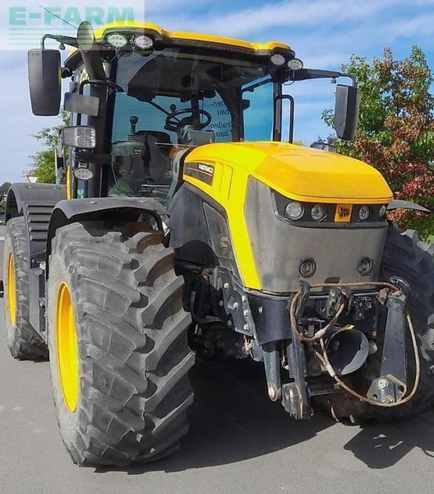 JCB fastrac 4220 - Farm tractor: picture 1 JCB fastrac 4220 - Farm tractor: picture 1