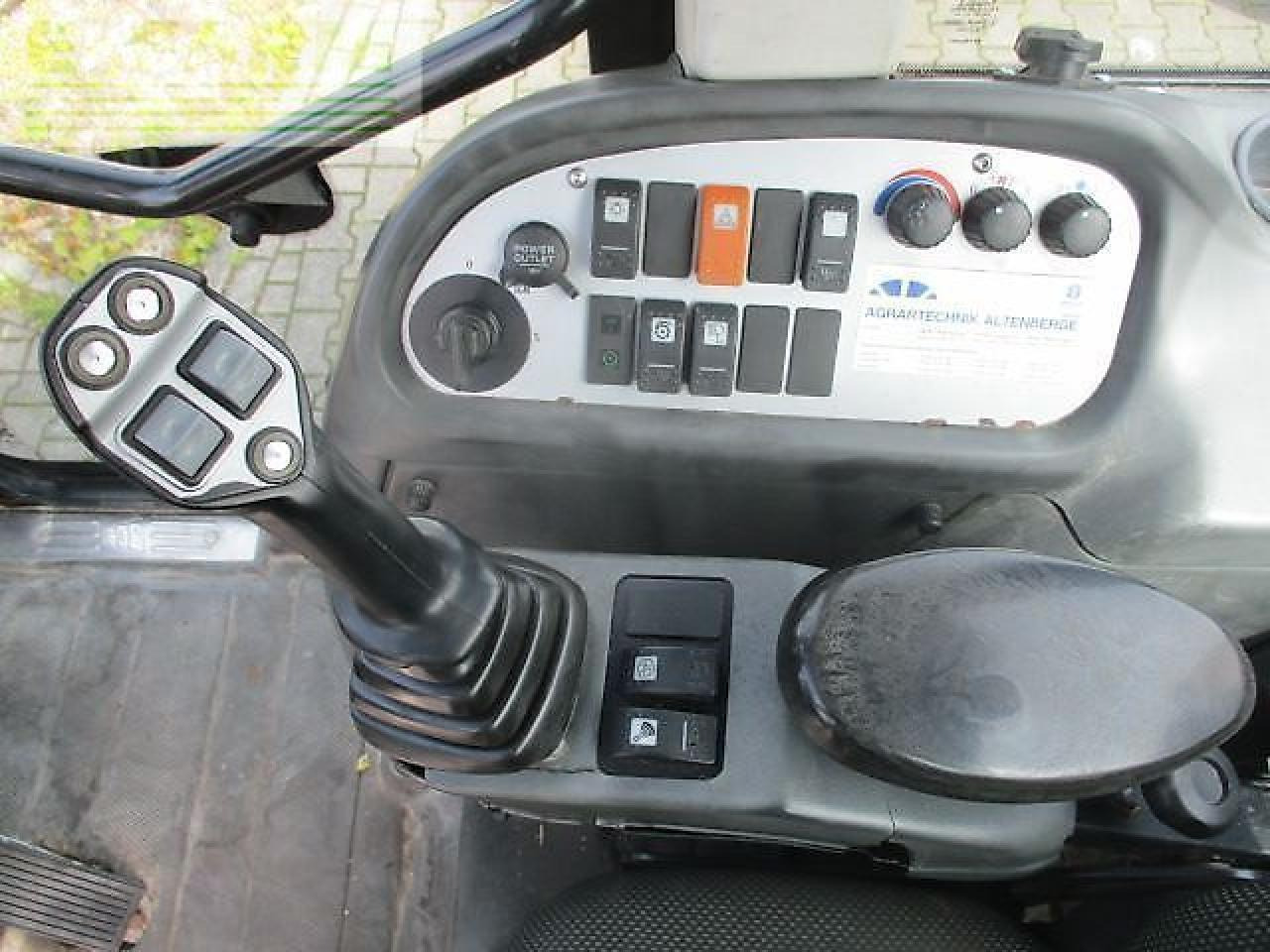 Wheel loader JCB tm 310 teleskopradlader: picture 8