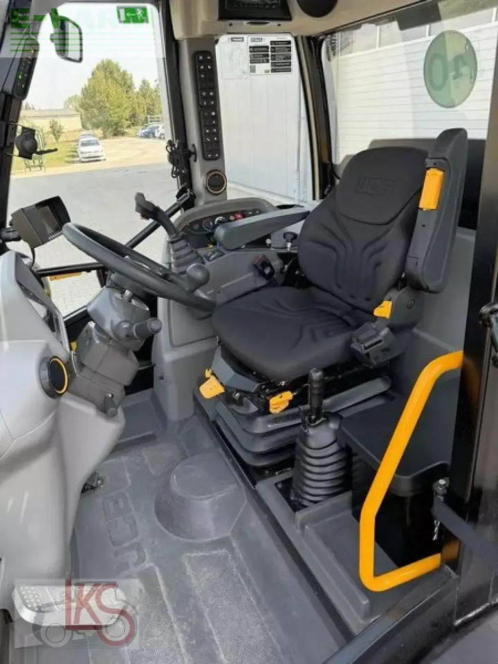 JCB tm 320 tele-radlader - Mini excavator: picture 5 JCB tm 320 tele-radlader - Mini excavator: picture 5