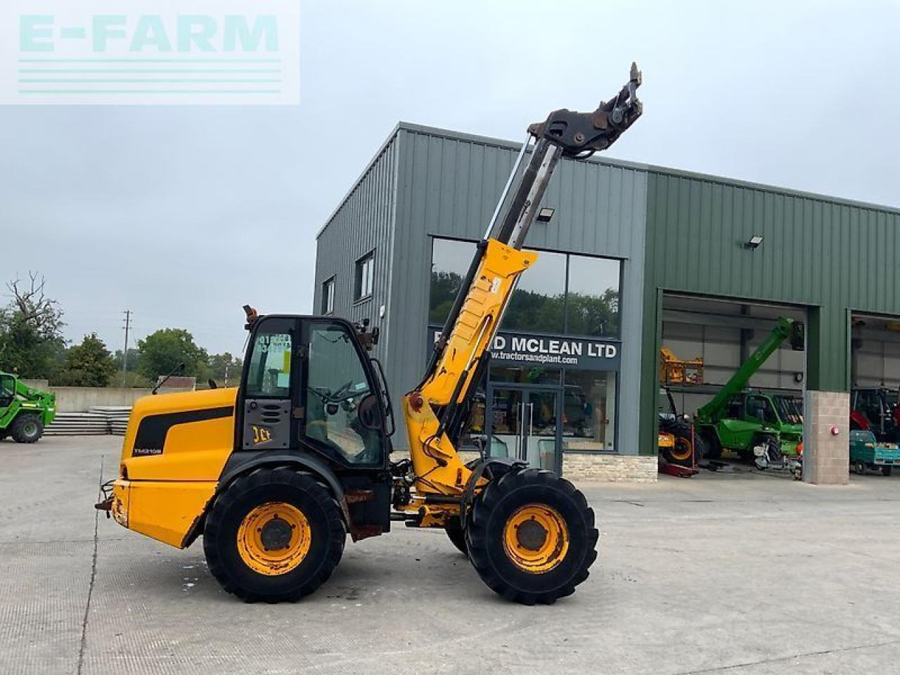 JCB tm310s pivot telehandler (st23712) - Telescopic handler: picture 1 JCB tm310s pivot telehandler (st23712) - Telescopic handler: picture 1