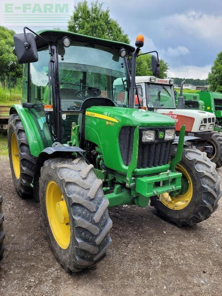 John Deere 5075 e - Farm tractor: picture 2 John Deere 5075 e - Farm tractor: picture 2