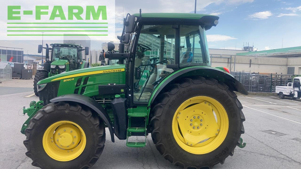John Deere 5090R - Farm tractor: picture 2 John Deere 5090R - Farm tractor: picture 2