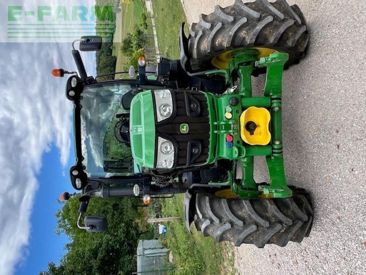 John Deere 6115R - Farm tractor: picture 1 John Deere 6115R - Farm tractor: picture 1