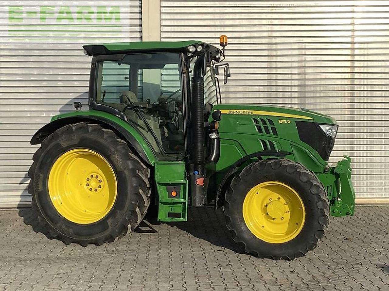 John Deere 6115r - Farm tractor: picture 1 John Deere 6115r - Farm tractor: picture 1