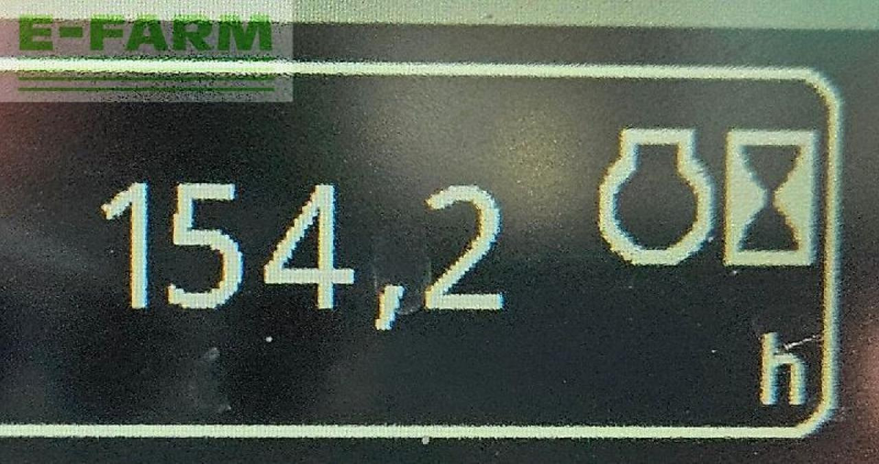 Farm tractor John Deere 6120m: picture 11