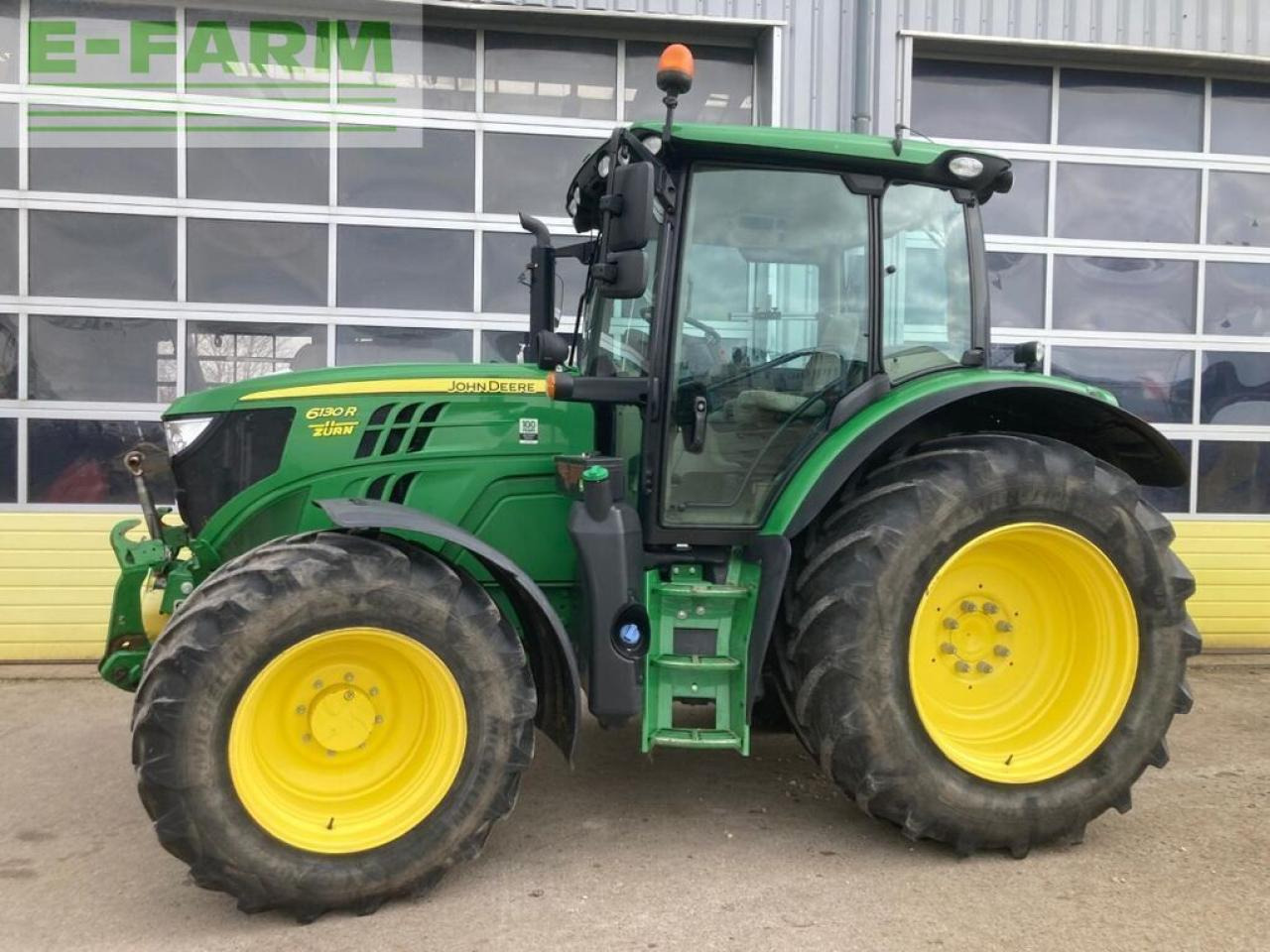 John Deere 6130r - Farm tractor: picture 3 John Deere 6130r - Farm tractor: picture 3
