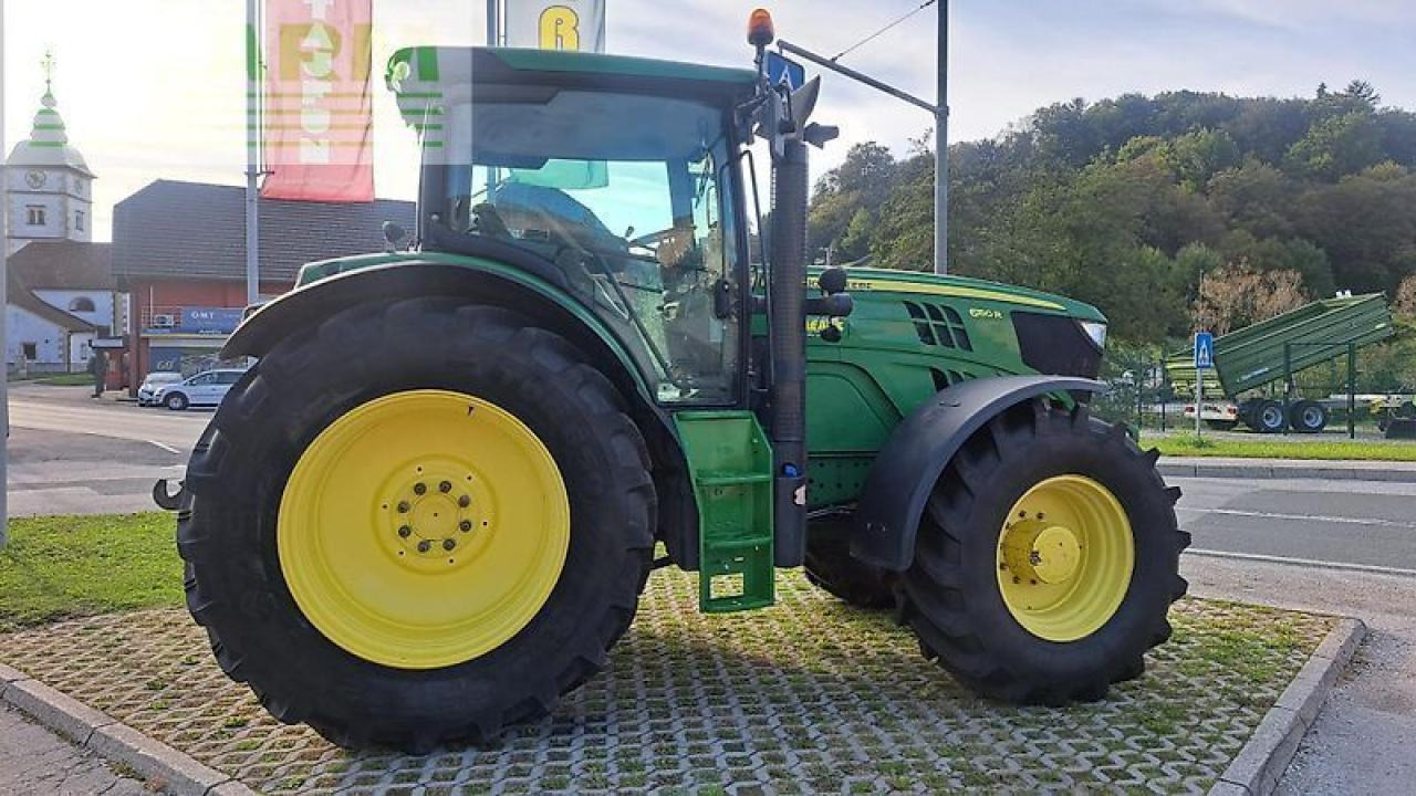 John Deere 6150r - Farm tractor: picture 4 John Deere 6150r - Farm tractor: picture 4