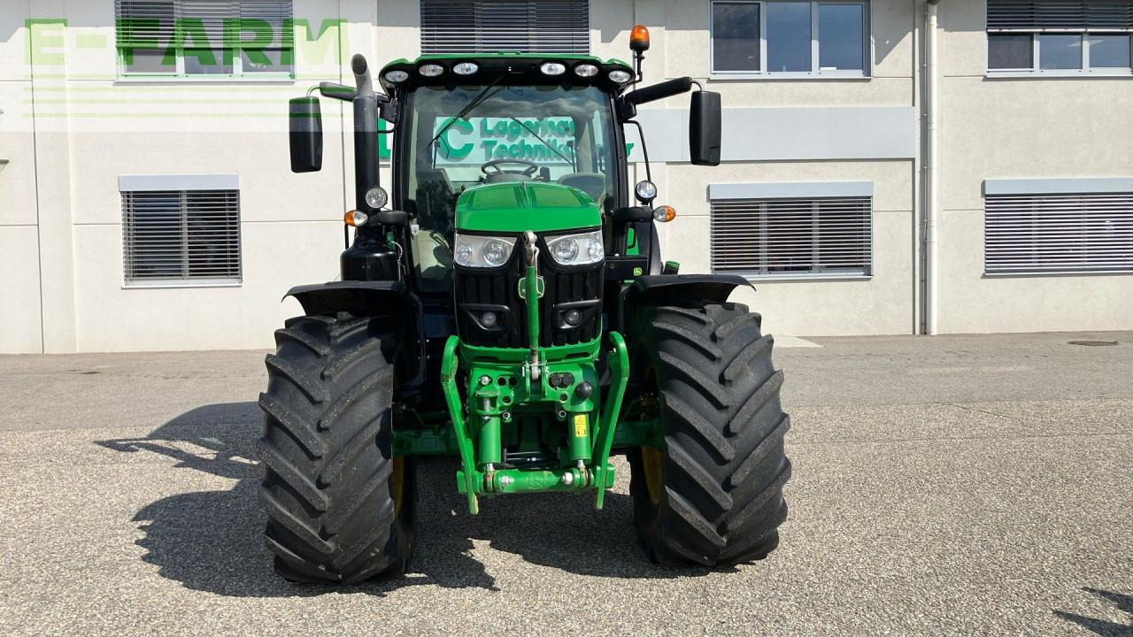 John Deere 6155R - Farm tractor: picture 3 John Deere 6155R - Farm tractor: picture 3