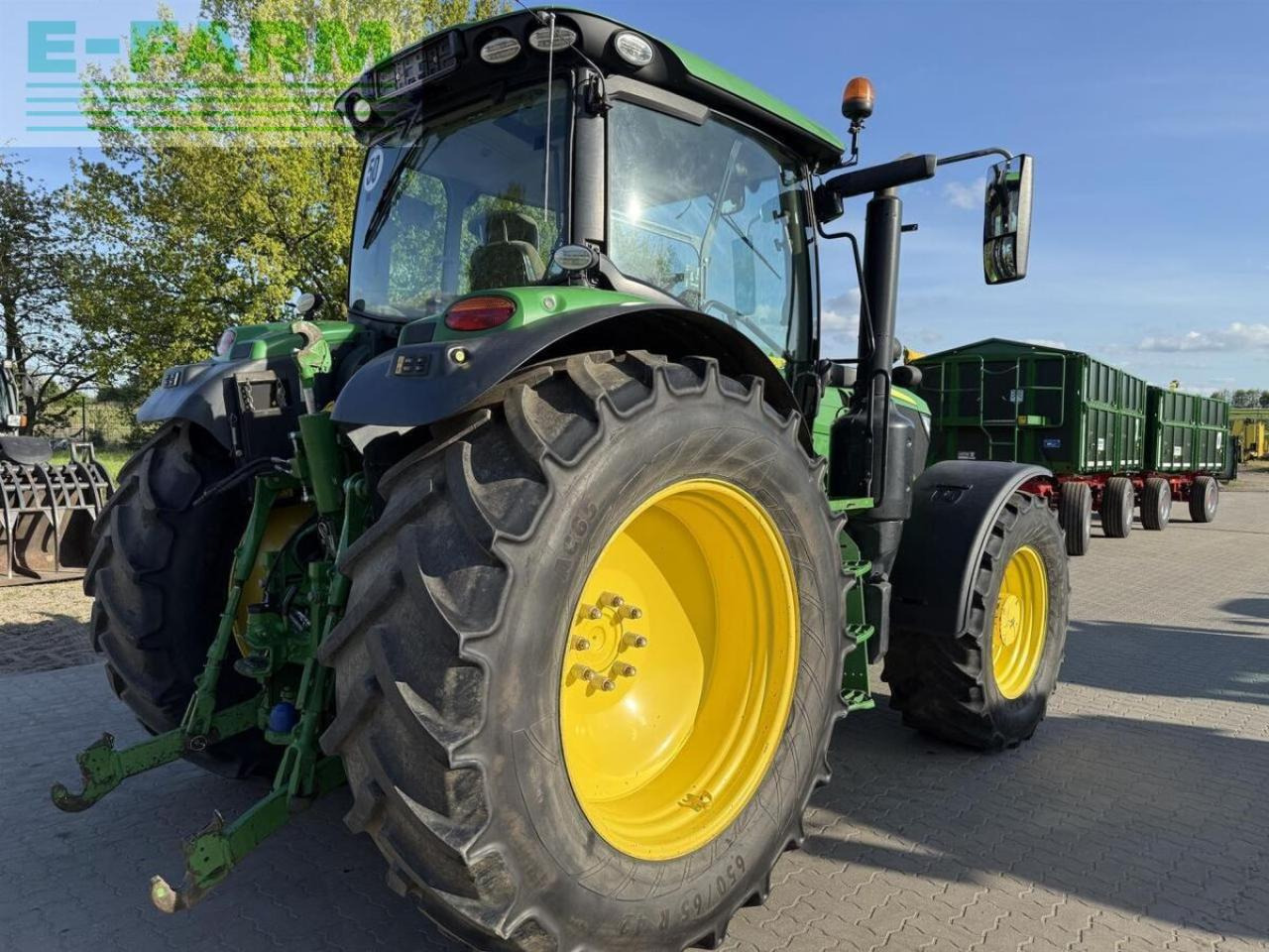 John Deere 6155r - Farm tractor: picture 4 John Deere 6155r - Farm tractor: picture 4