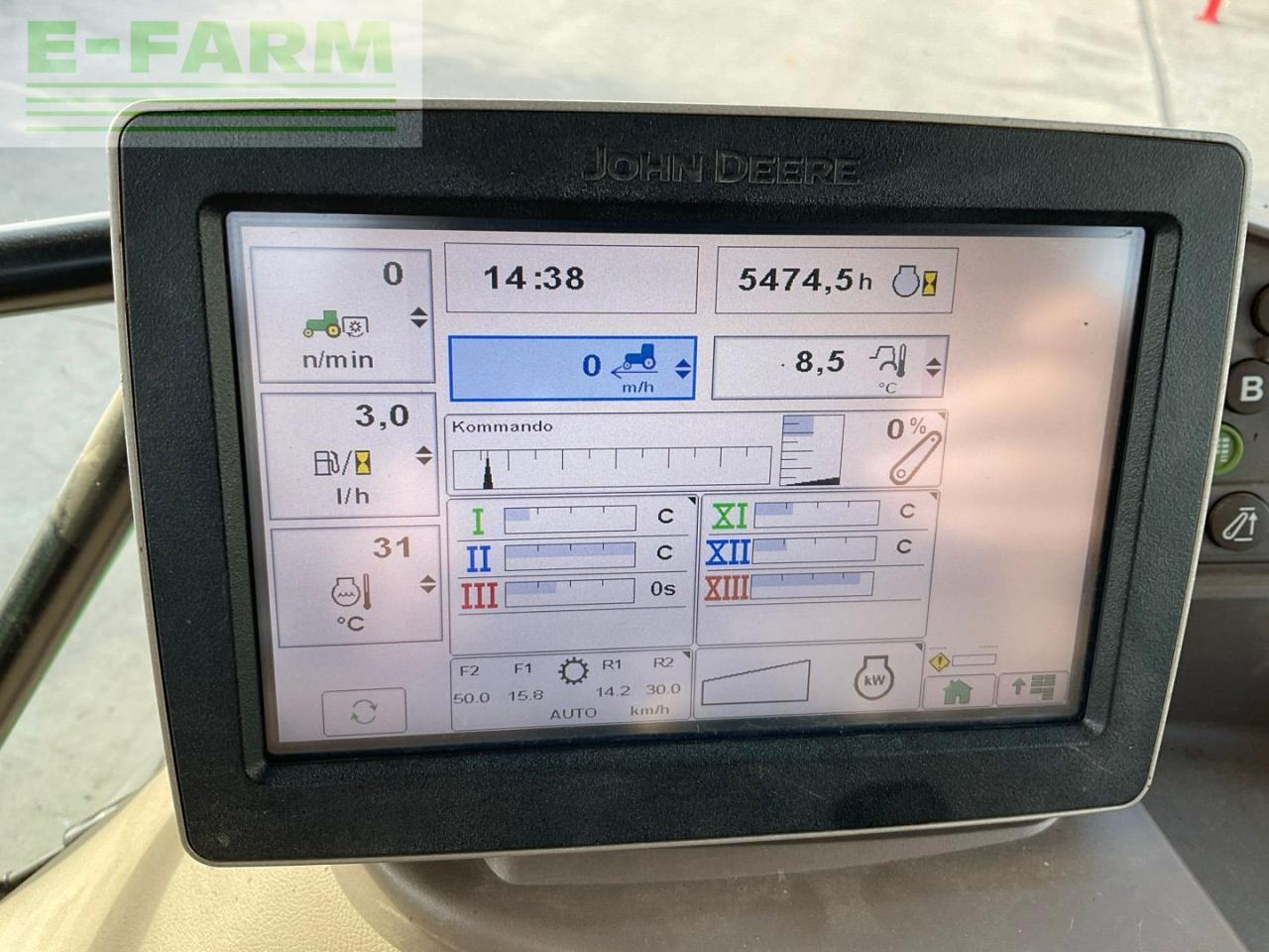 Farm tractor John Deere 6170R: picture 20