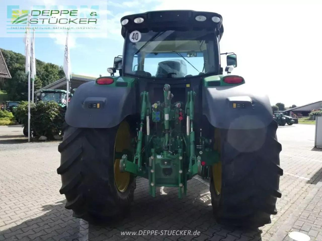 John Deere 6170r - Farm tractor: picture 5 John Deere 6170r - Farm tractor: picture 5