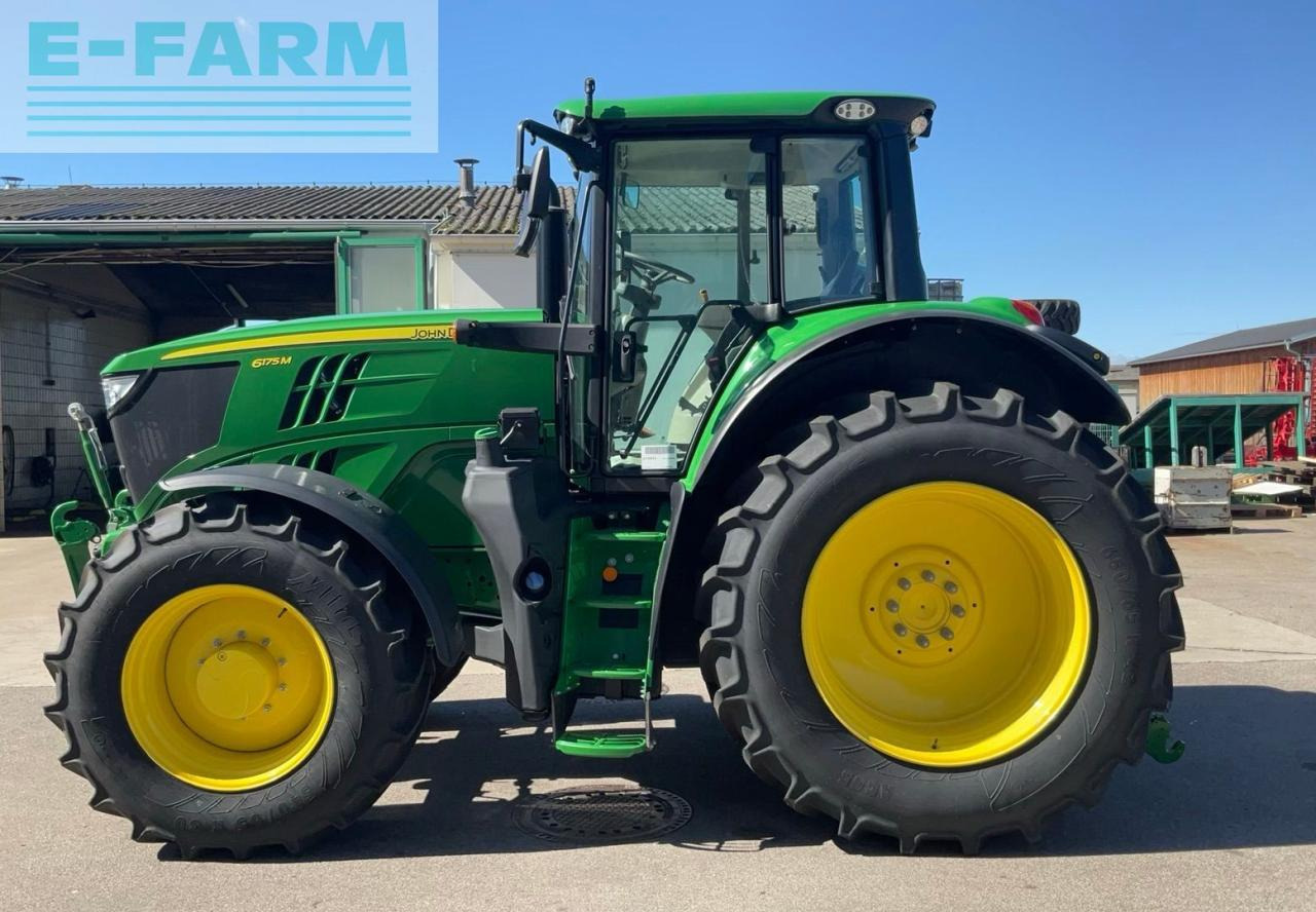John Deere 6175 M - Farm tractor: picture 2 John Deere 6175 M - Farm tractor: picture 2