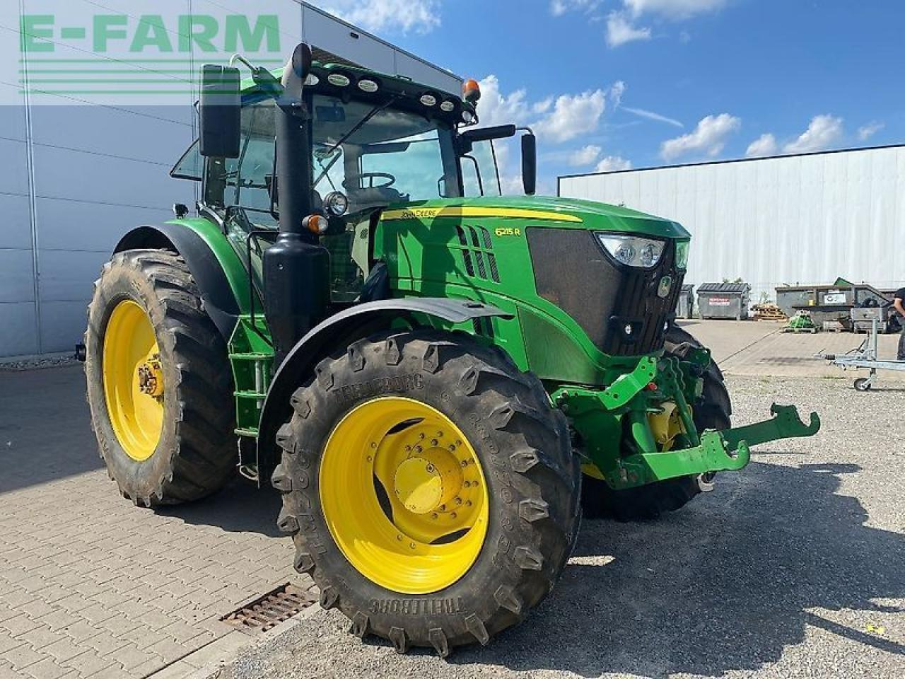 John Deere 6215r - Farm tractor: picture 1 John Deere 6215r - Farm tractor: picture 1