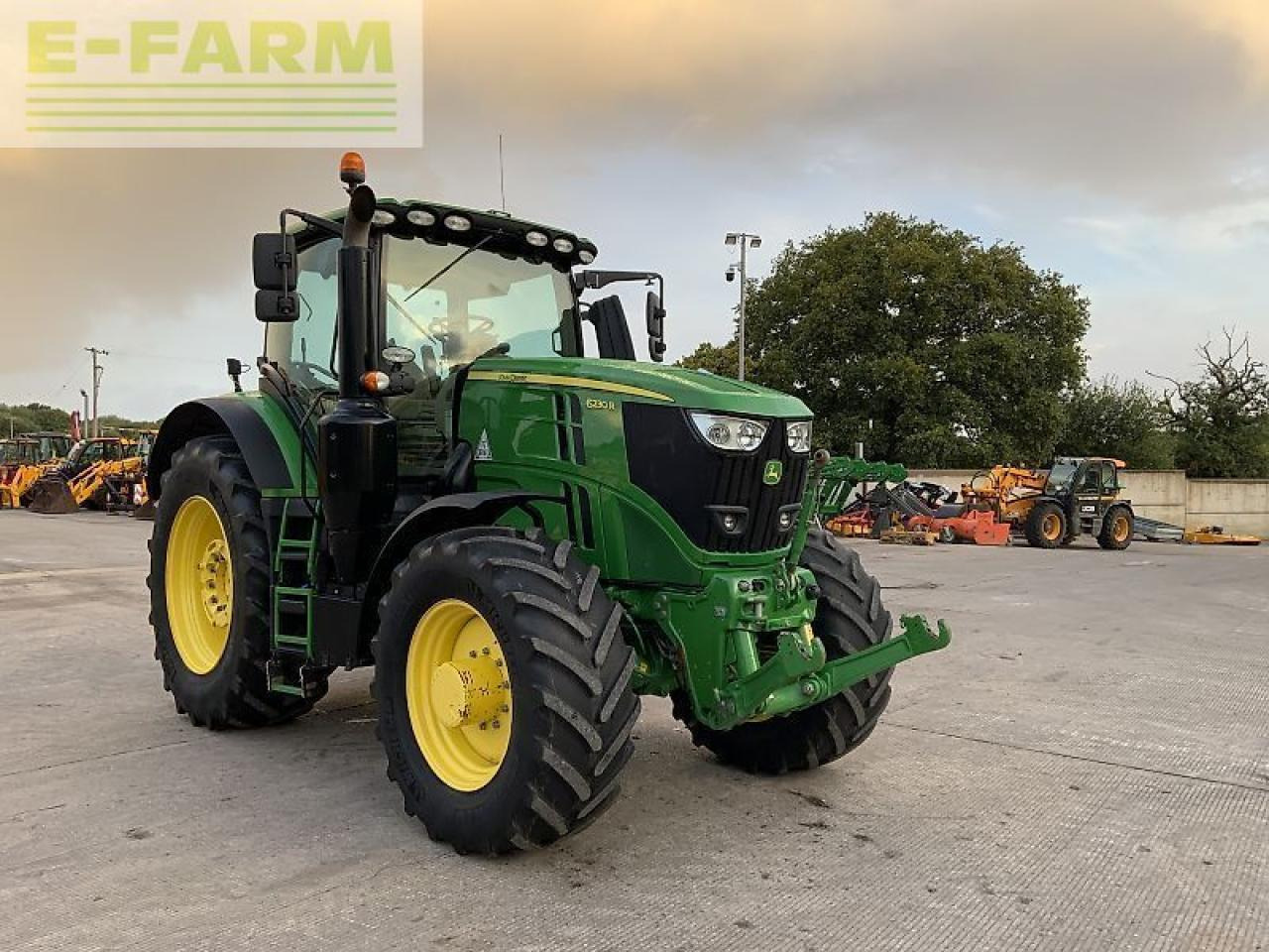 John Deere 6230r tractor (st24280) - Farm tractor: picture 2 John Deere 6230r tractor (st24280) - Farm tractor: picture 2