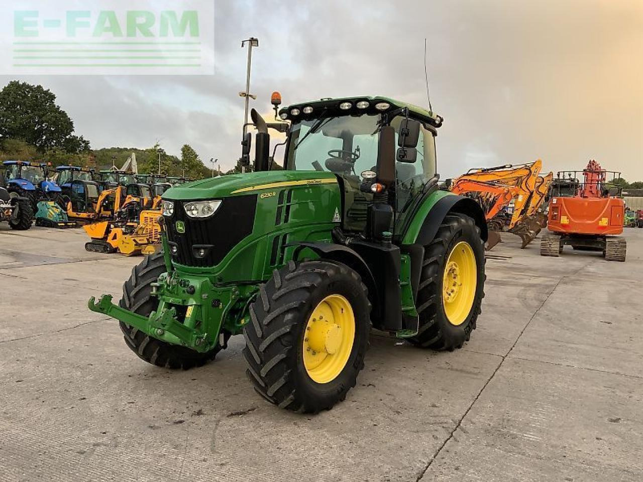 John Deere 6230r tractor (st24280) - Farm tractor: picture 4 John Deere 6230r tractor (st24280) - Farm tractor: picture 4