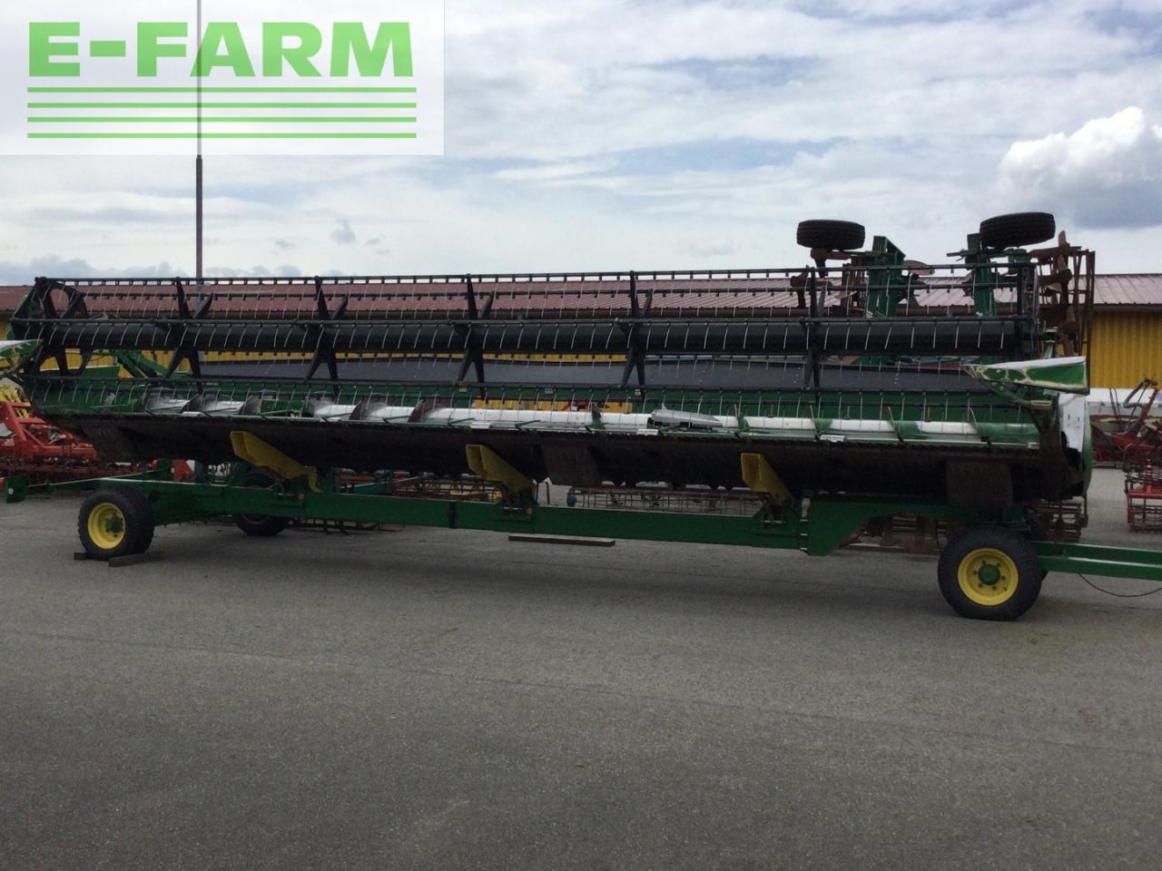 John Deere 630 Premium Flow - Grain header: picture 3 John Deere 630 Premium Flow - Grain header: picture 3