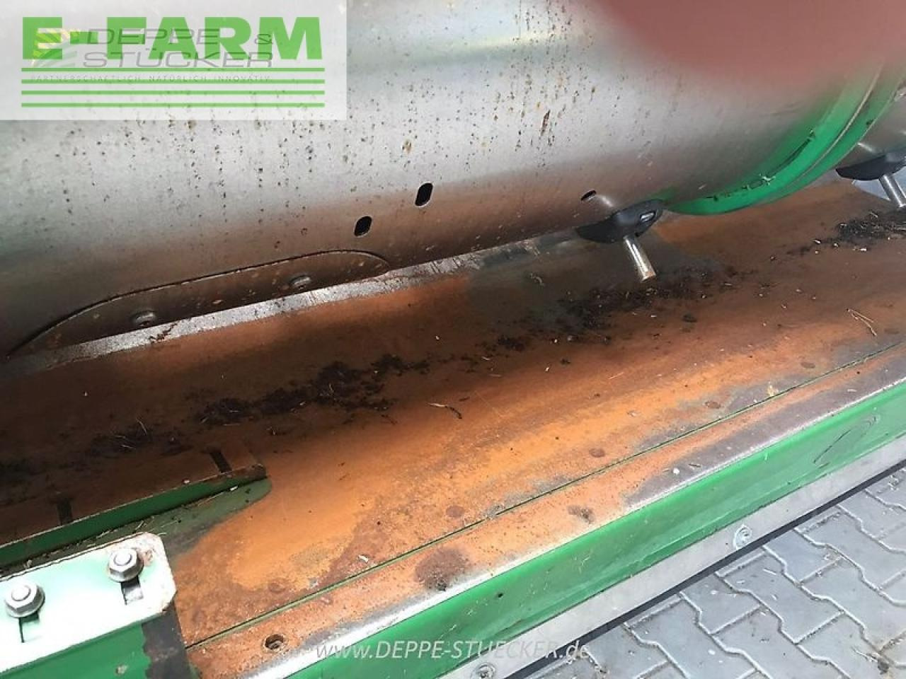 Forage harvester attachment John Deere 640x: picture 8