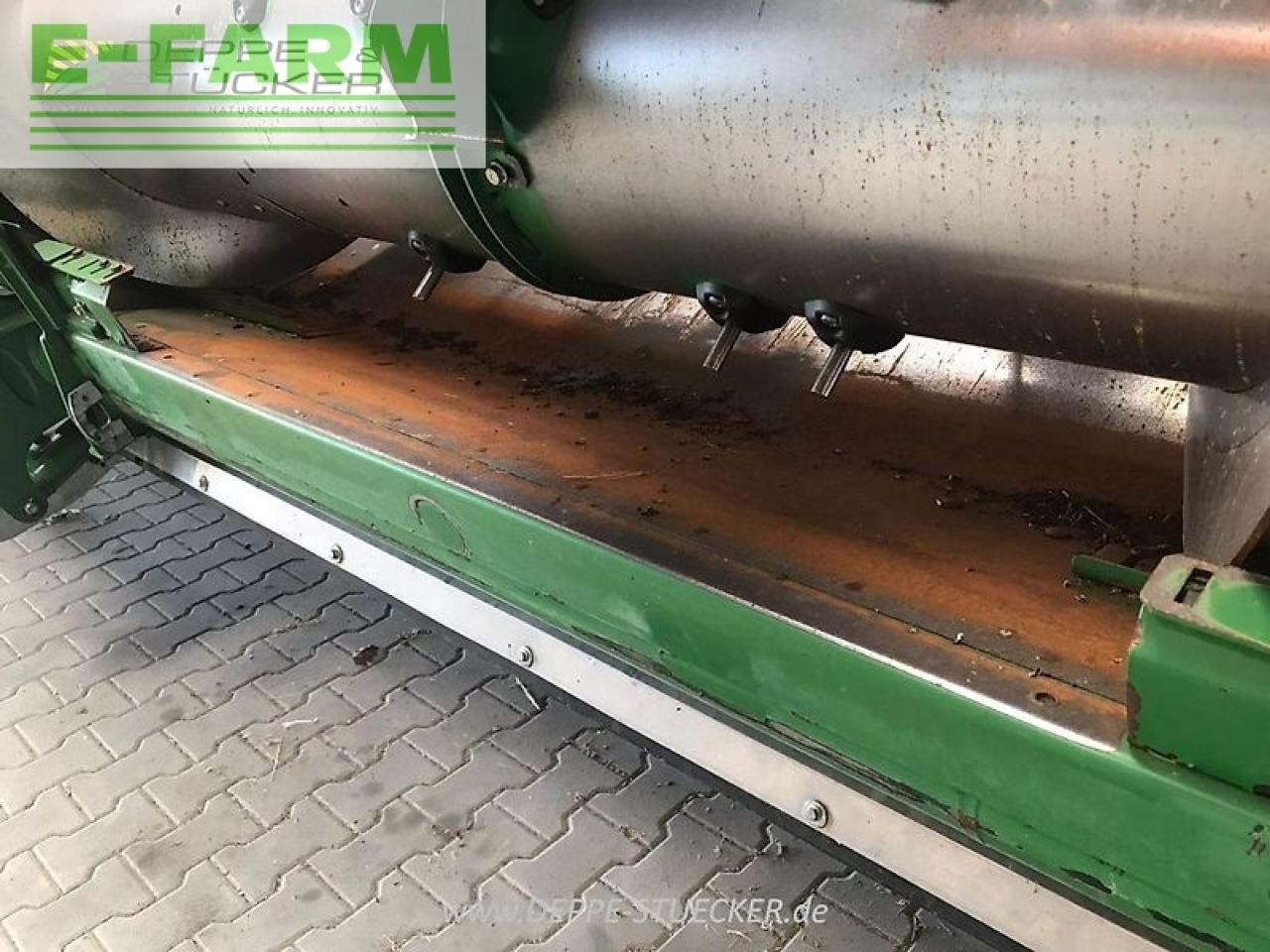 Forage harvester attachment John Deere 640x: picture 7