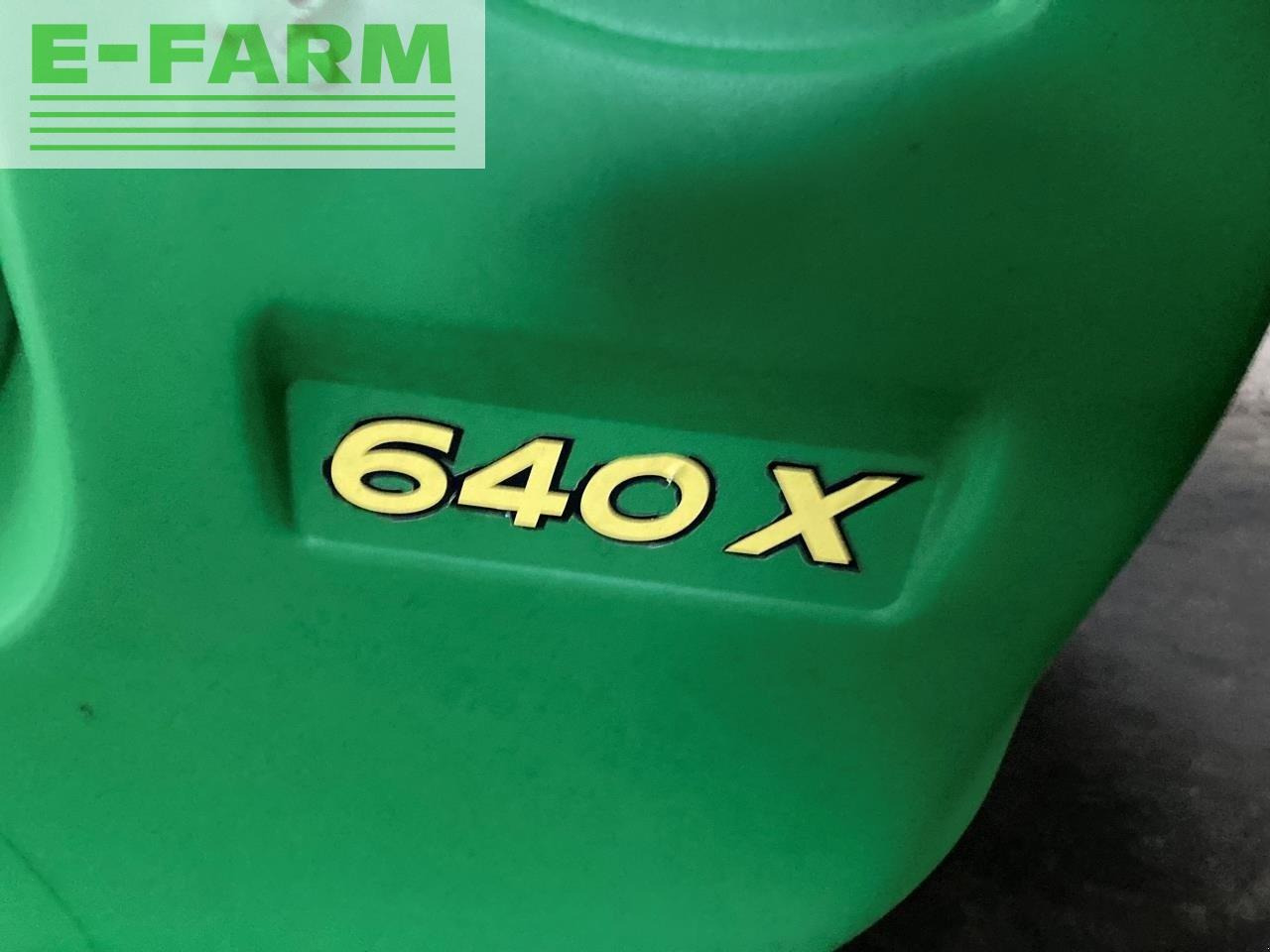 John Deere 640x - Forage harvester attachment: picture 1 John Deere 640x - Forage harvester attachment: picture 1
