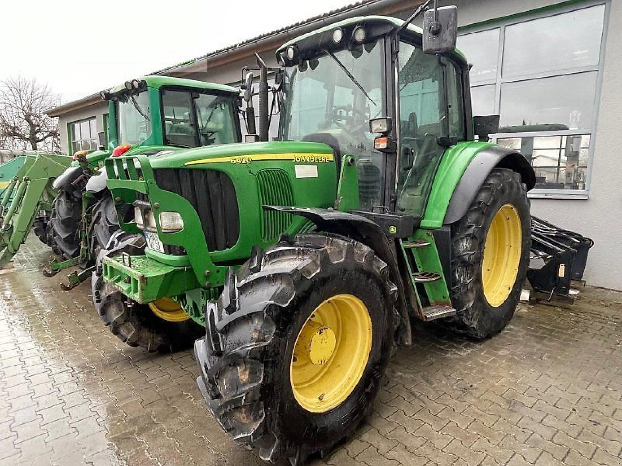 John Deere 6420 premium - Farm tractor: picture 1 John Deere 6420 premium - Farm tractor: picture 1