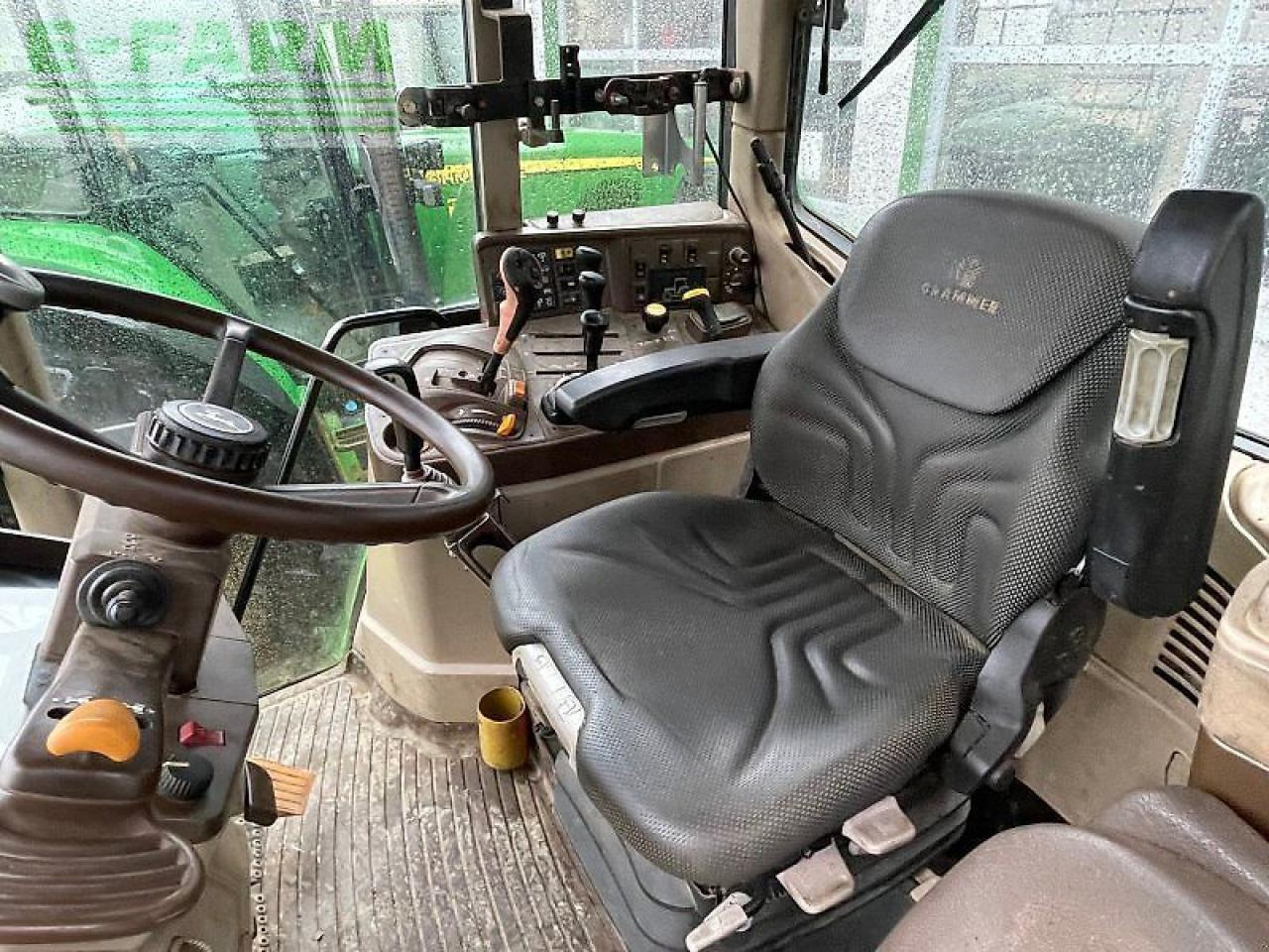 John Deere 6420 premium - Farm tractor: picture 5 John Deere 6420 premium - Farm tractor: picture 5