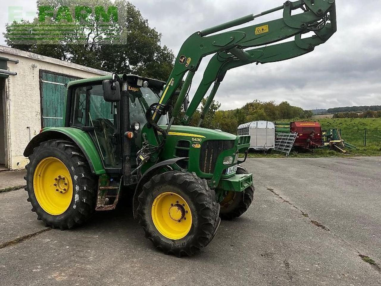 John Deere 6430 premium - Farm tractor: picture 2 John Deere 6430 premium - Farm tractor: picture 2