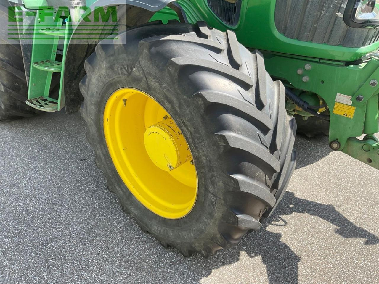 Farm tractor John Deere 6830: picture 23