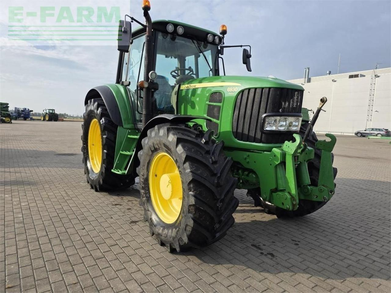 John Deere 6930 premium - Farm tractor: picture 1 John Deere 6930 premium - Farm tractor: picture 1