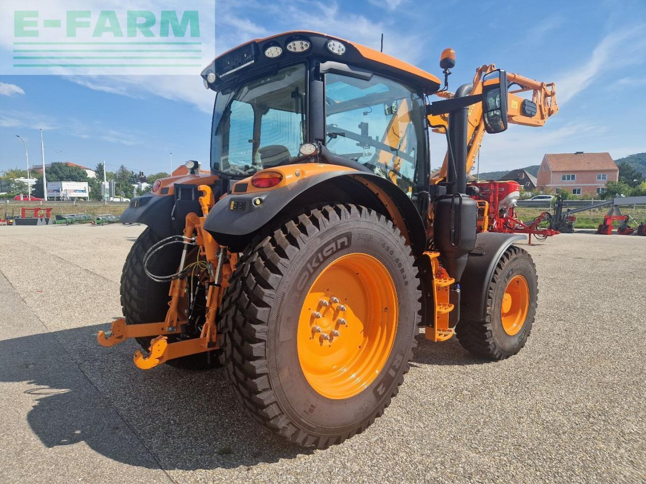 Farm tractor John Deere 6R 150: picture 8