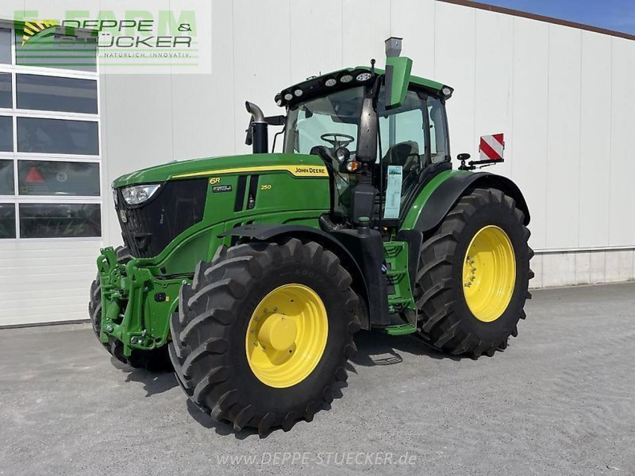 John Deere 6r 250 - Farm tractor: picture 1 John Deere 6r 250 - Farm tractor: picture 1