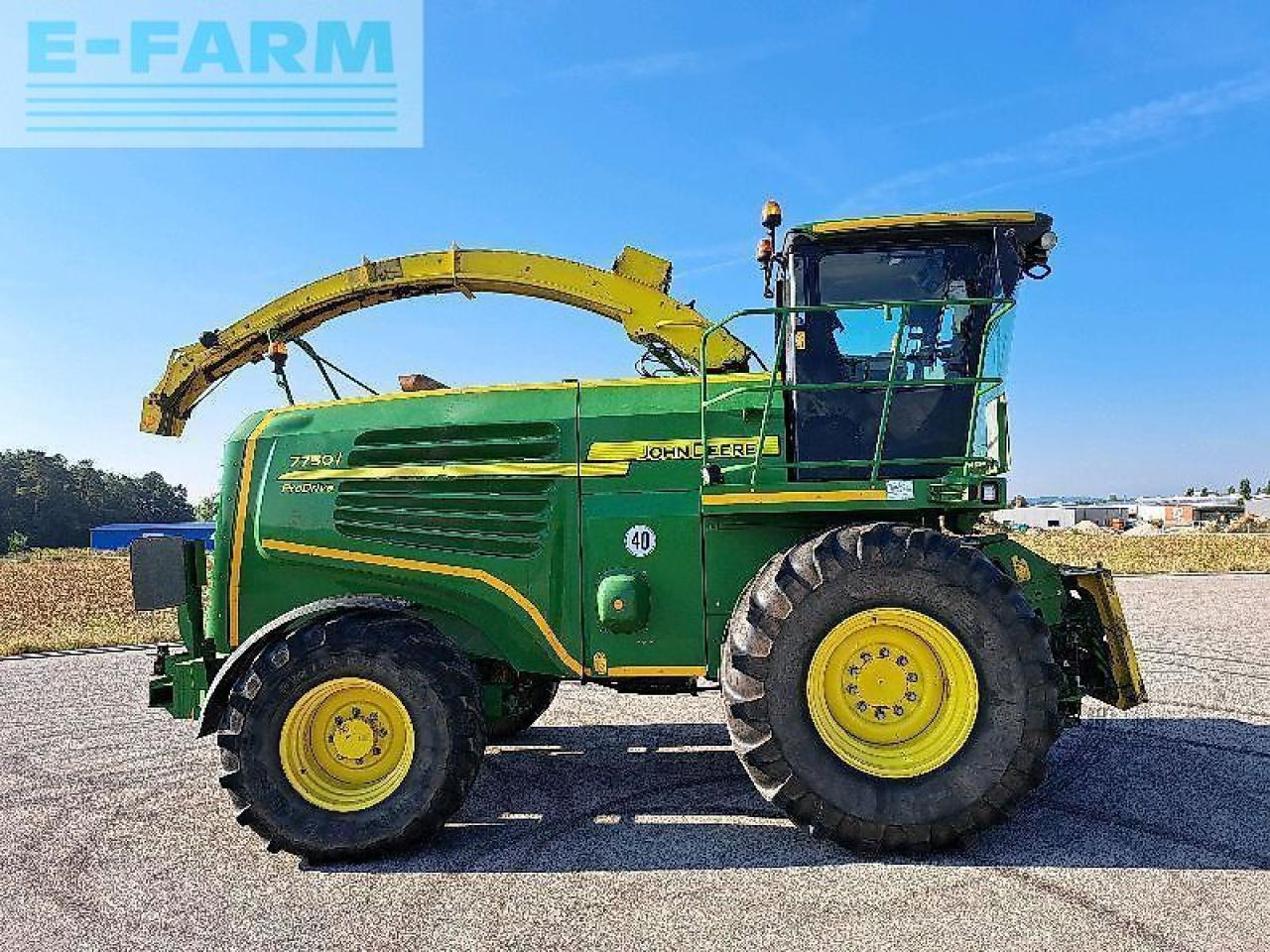 John Deere 7750 - Forage harvester: picture 3 John Deere 7750 - Forage harvester: picture 3