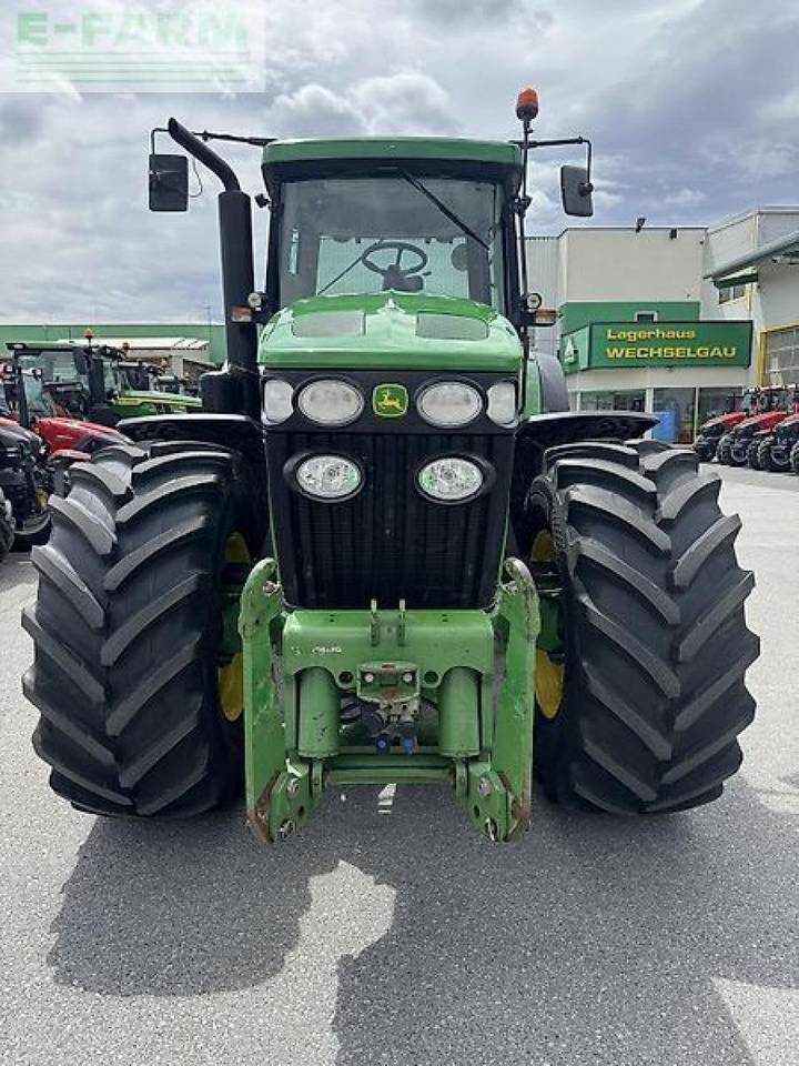 John Deere 7920 - Farm tractor: picture 3 John Deere 7920 - Farm tractor: picture 3
