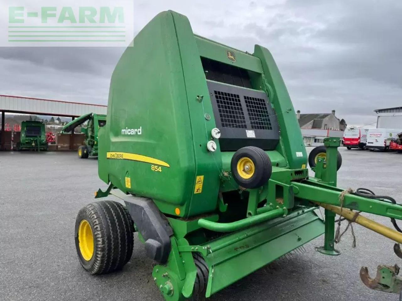 John Deere 854 - Square baler: picture 2 John Deere 854 - Square baler: picture 2
