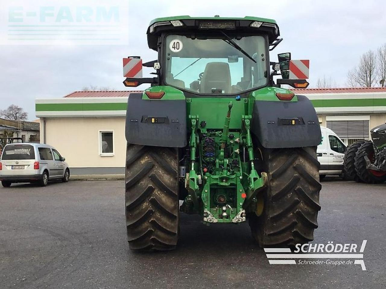 John Deere 8r 310 e23 powershift - Farm tractor: picture 5 John Deere 8r 310 e23 powershift - Farm tractor: picture 5