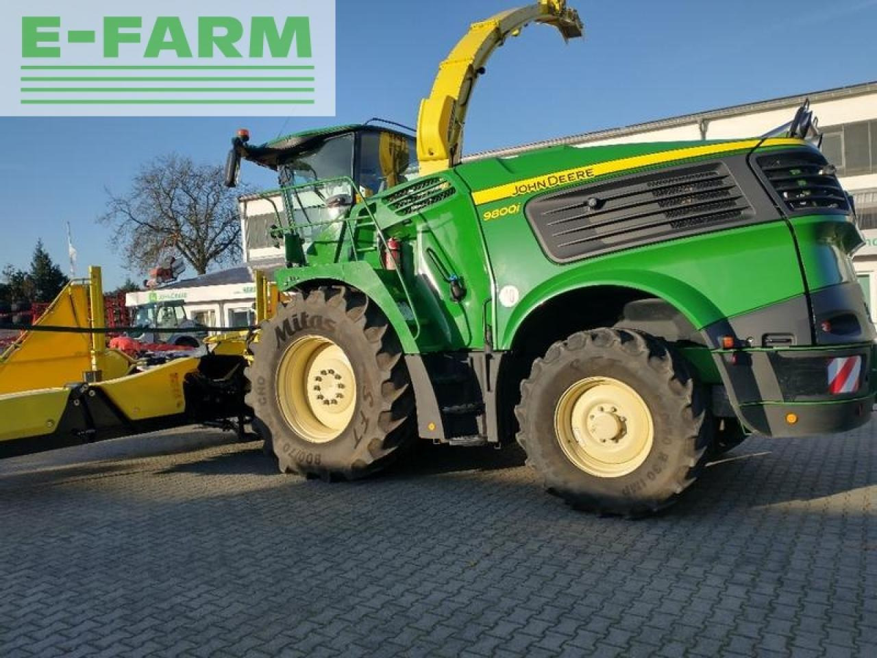 John Deere 9800 - Forage harvester: picture 4 John Deere 9800 - Forage harvester: picture 4