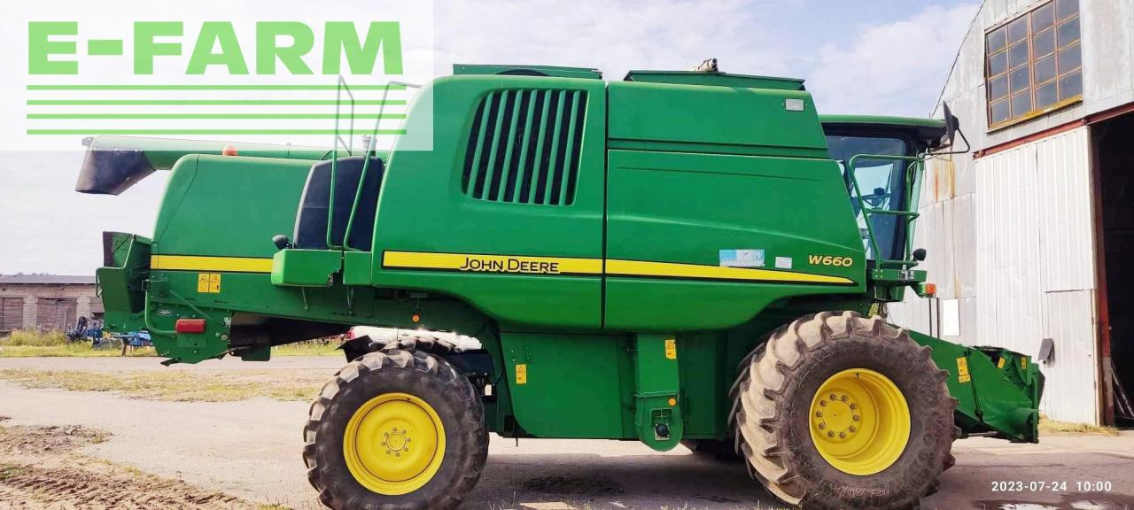 John Deere W660 - Combine harvester: picture 2 John Deere W660 - Combine harvester: picture 2