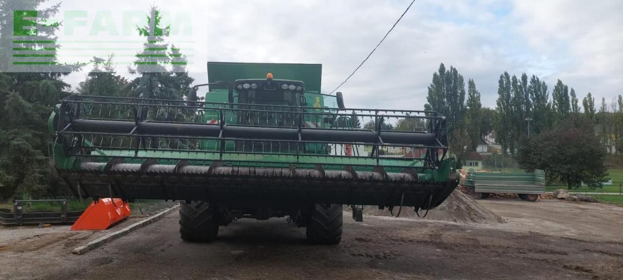 John Deere W660 HM - Combine harvester: picture 2 John Deere W660 HM - Combine harvester: picture 2