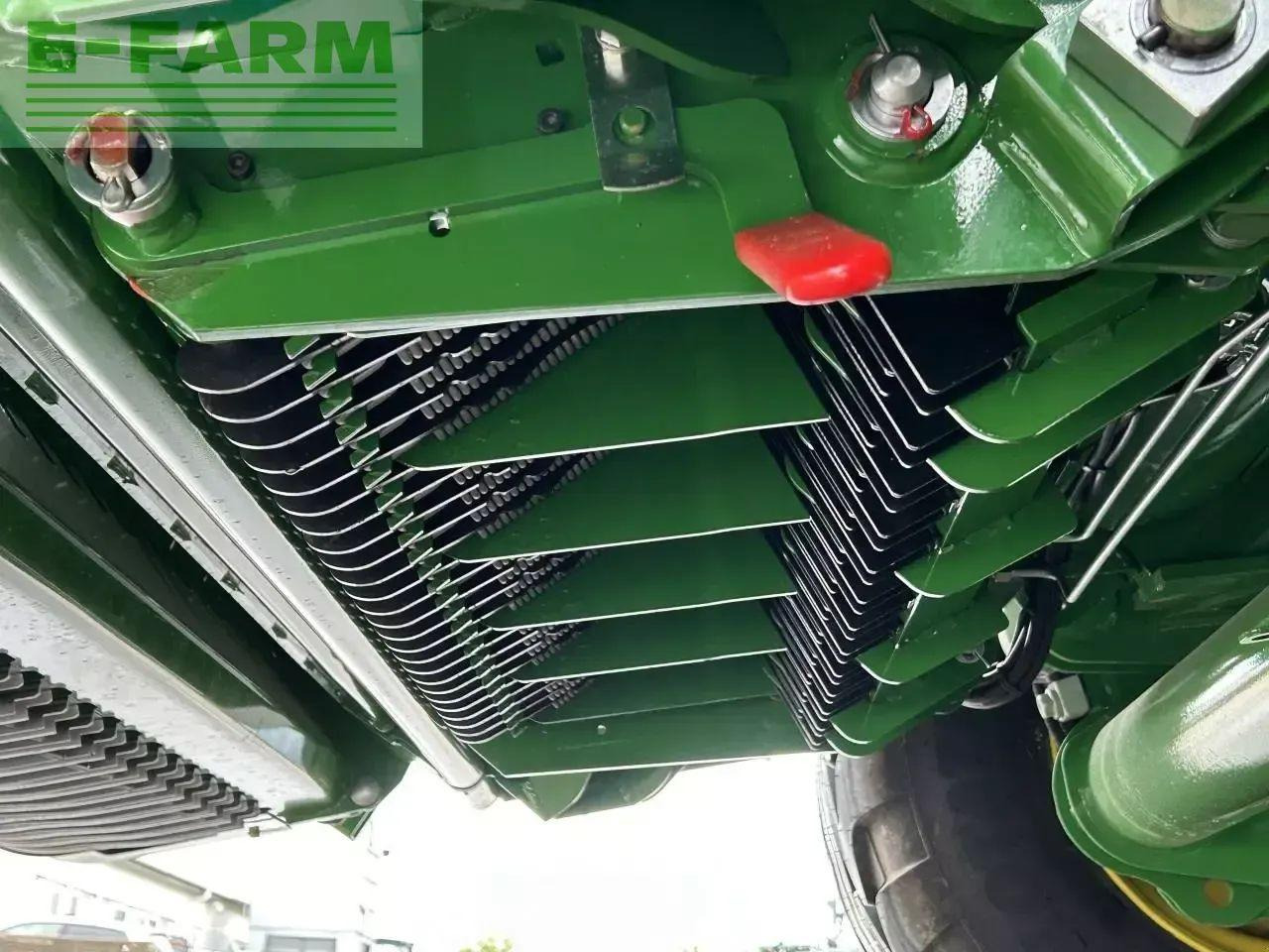 John Deere c441r - Square baler: picture 5 John Deere c441r - Square baler: picture 5