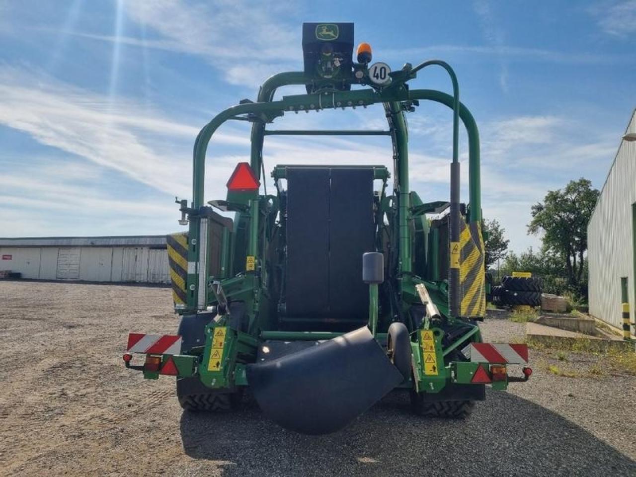 John Deere c461r maxicut hc 25 (my19) - Square baler: picture 4 John Deere c461r maxicut hc 25 (my19) - Square baler: picture 4