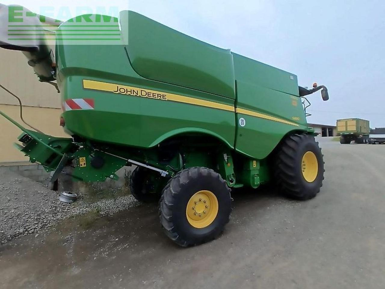 John Deere s680 hm mit geringhoff 630 variostar - Combine harvester: picture 4 John Deere s680 hm mit geringhoff 630 variostar - Combine harvester: picture 4
