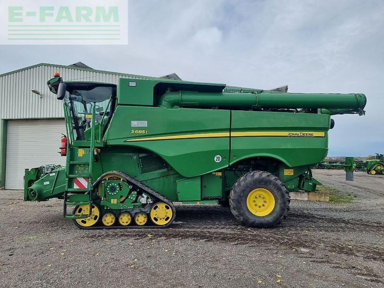 John Deere s685i my16 prod 20 - Combine harvester: picture 3 John Deere s685i my16 prod 20 - Combine harvester: picture 3