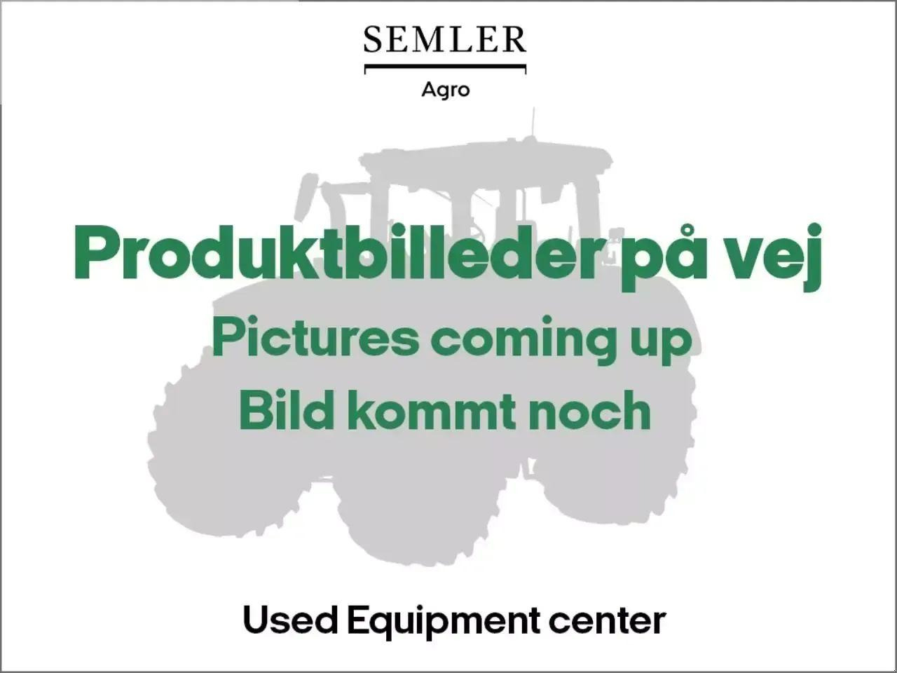 John Deere s790 - Combine harvester: picture 1 John Deere s790 - Combine harvester: picture 1